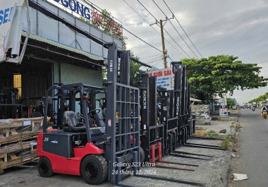 Thu Mua Xe Nâng Cũ Giá Cao | Thanh Toán Nhanh - Uy Tín