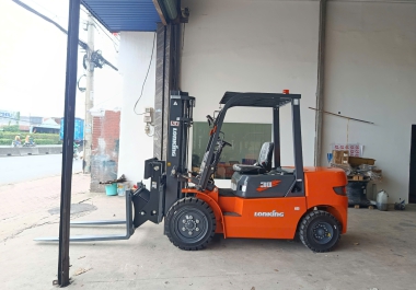 Lắt đặt bộ lật đổ xe nâng | Bàn giao xe nâng lật đổ