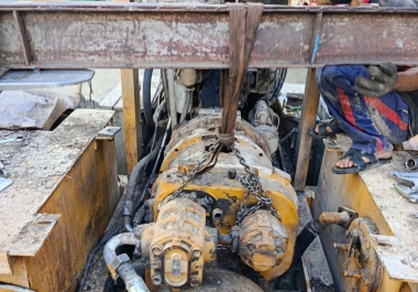 Chi phí đại tu hộp số xe xúc lật: Cập nhật mới nhất