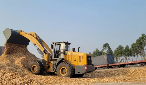 Phụ tùng xe xúc lật chính hãng tại TP Hồ Chí Minh