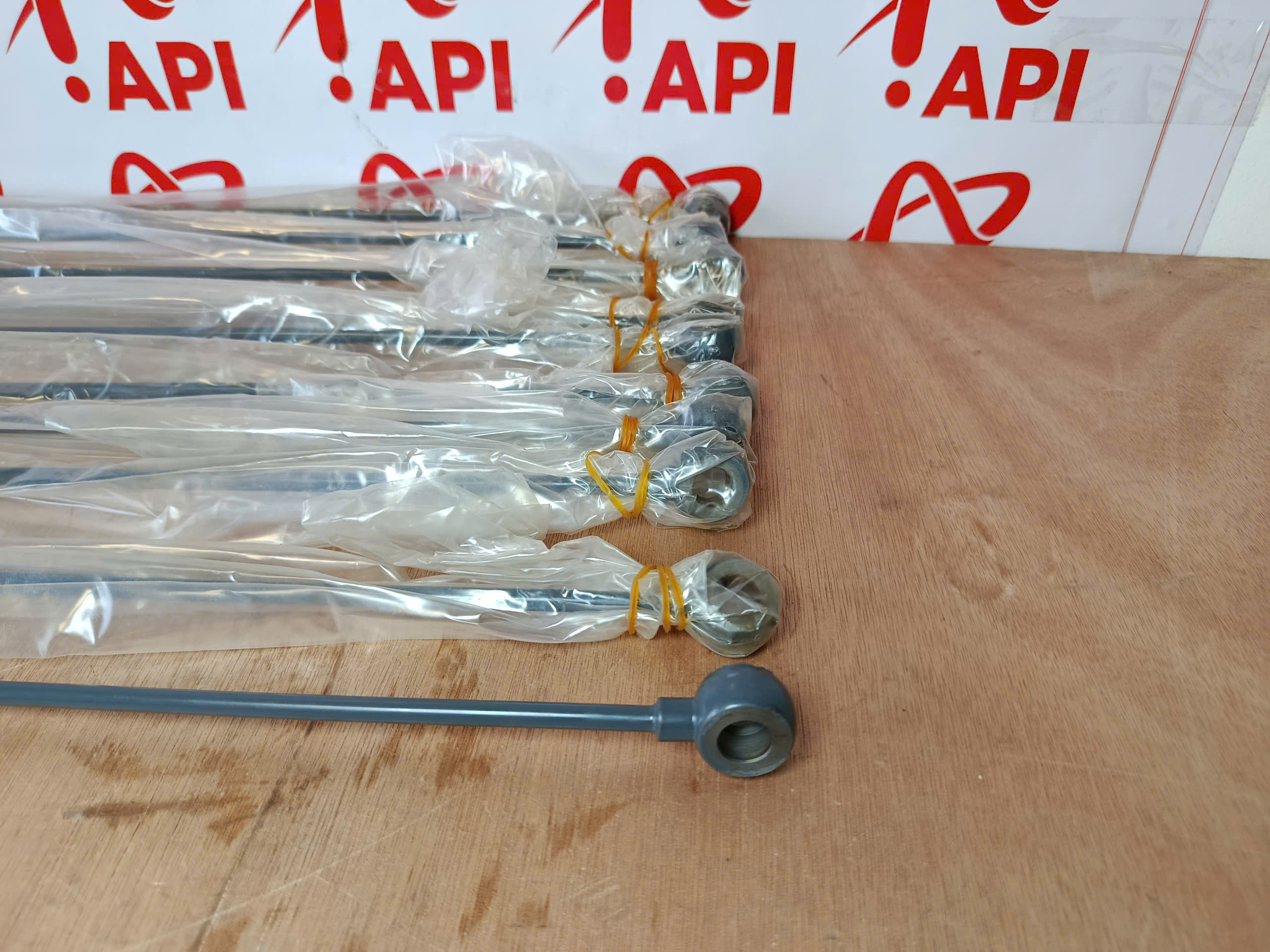 ống dầu xe xúc lật