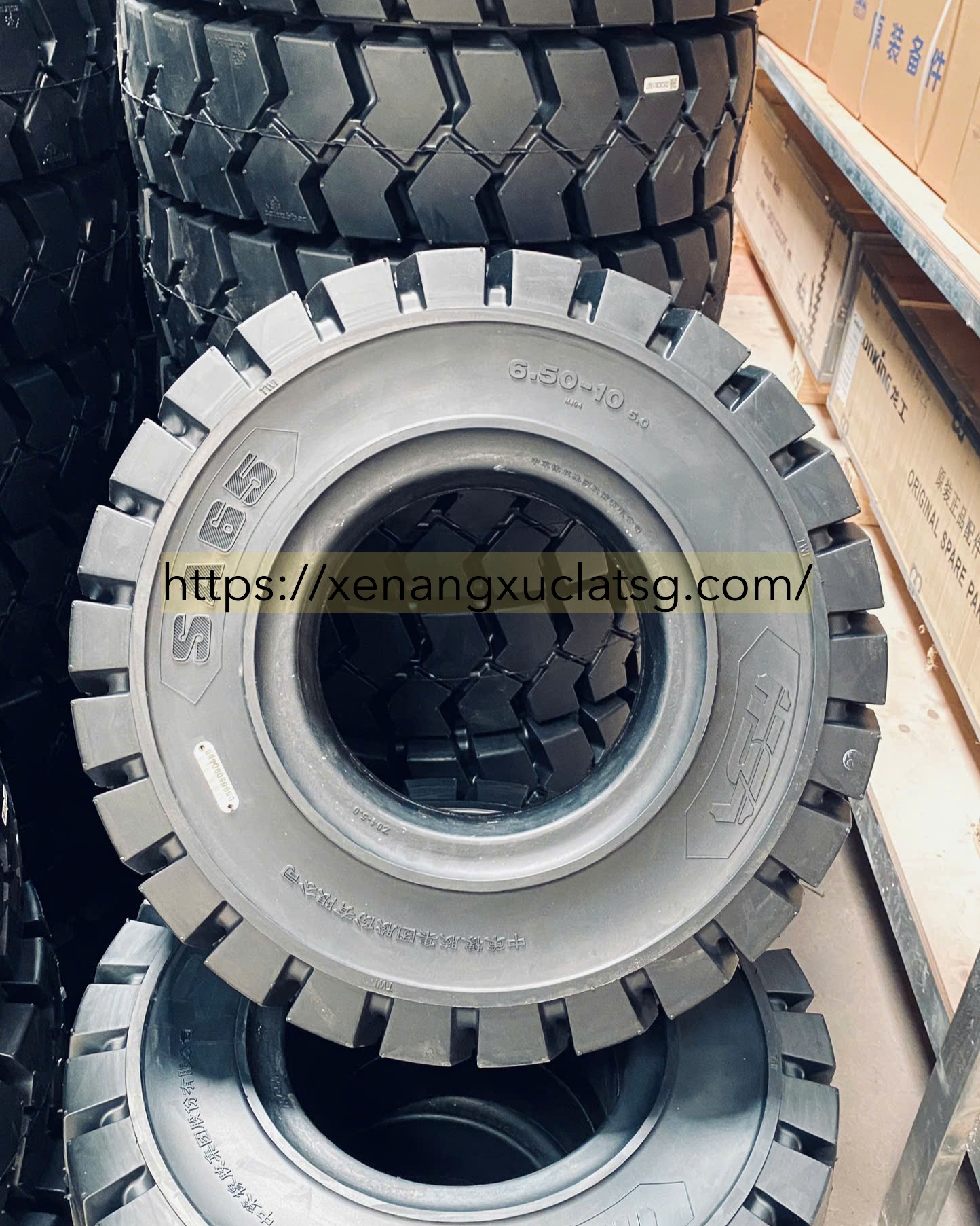 vỏ đặc xe nâng 650-10