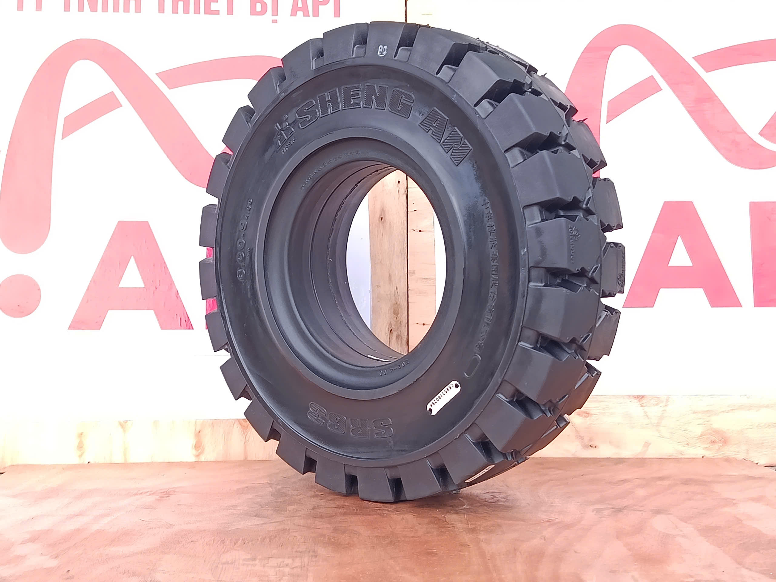 vỏ xe nâng 600-9