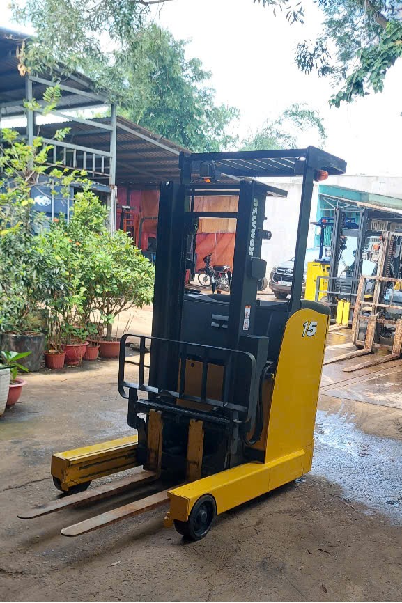xe-nang-tcm-25-tan.jpg