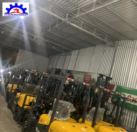 Giá Xe Nâng 3 Tấn Tại Kho Tp. HCM