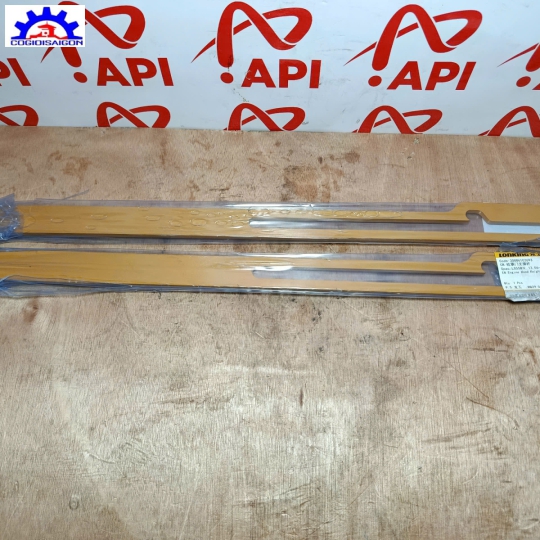 Cây Chống Nắp Capo Xe Xúc Lật