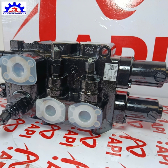 Van phân phối Lonking ZL50NC