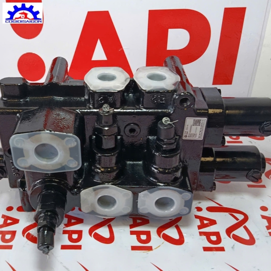Van phân phối Lonking ZL50NC