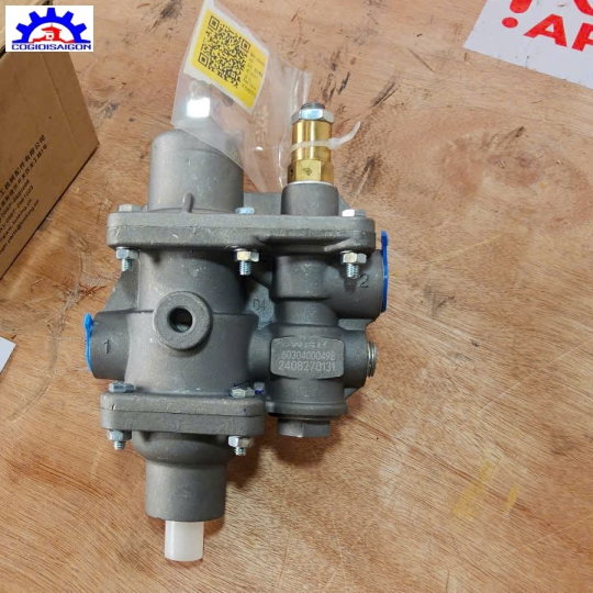 Van xả xúc lật Lonking  ZL50NC