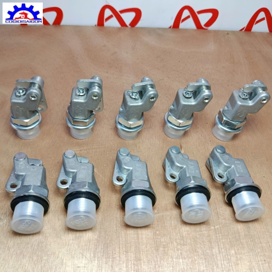 Van xả nước bình hơi xe xúc lật