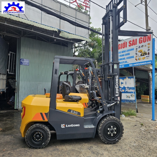 Xe Nâng Dầu - LiuGong - Trung Quốc - Dòng E