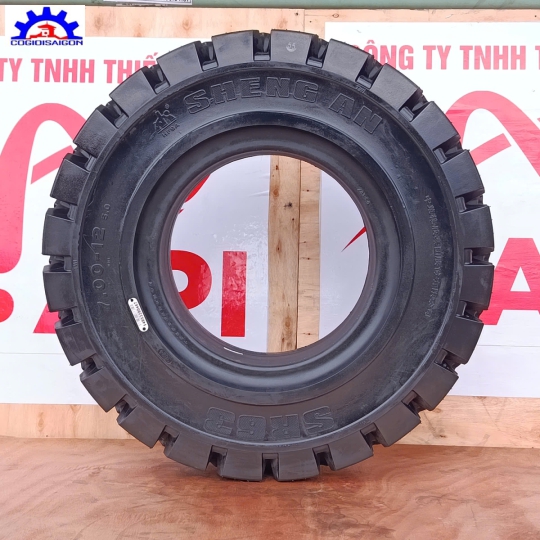 Vỏ đặc xe nâng 7.00-12