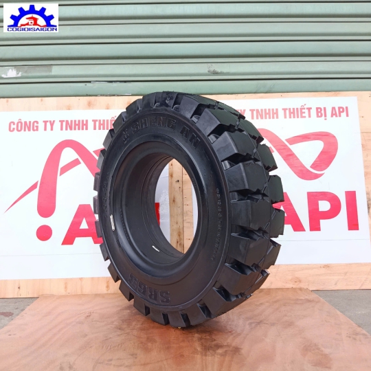 Vỏ đặc xe nâng 7.00-12