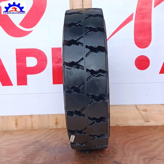 Vỏ xe nâng 5.00-8