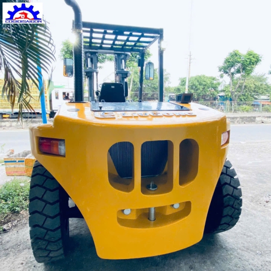 Xe Nâng Dầu 8 Tấn Liugong CLG2080H