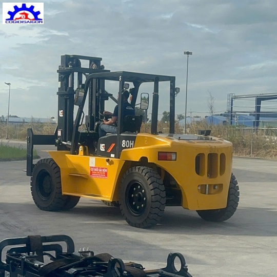 Xe Nâng Dầu 8 Tấn Liugong CLG2080H