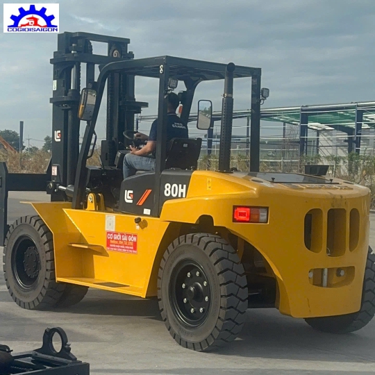 Xe Nâng Dầu 8 Tấn Liugong CLG2080H