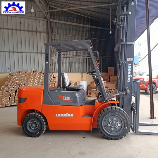 Xe Nâng Dầu Lonking 3,5 Tấn FD35T