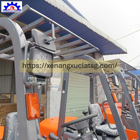 Xe Nâng Lonking 3,5 Tấn Khung Cao 4,5 Mét