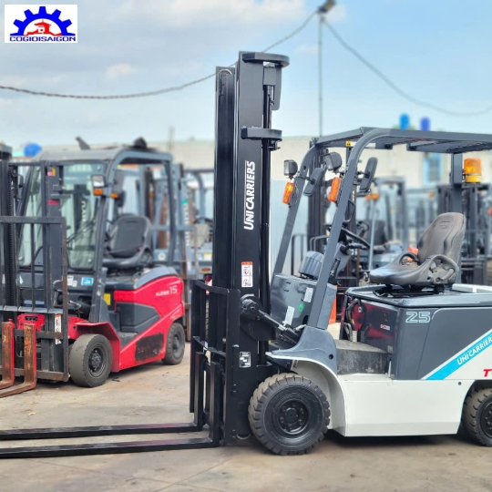 Xe Nâng Điện TCM 2,5Tấn- Đời 2011