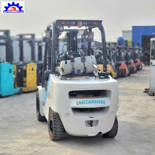 Xe Nâng Gas 3,5 Tấn Unicarriers