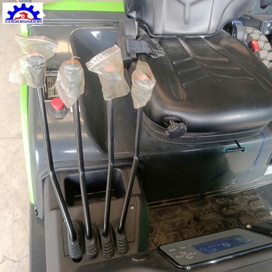 Xe nâng điện 2 tấn Liugong CPDS20-FMI (3 bánh)