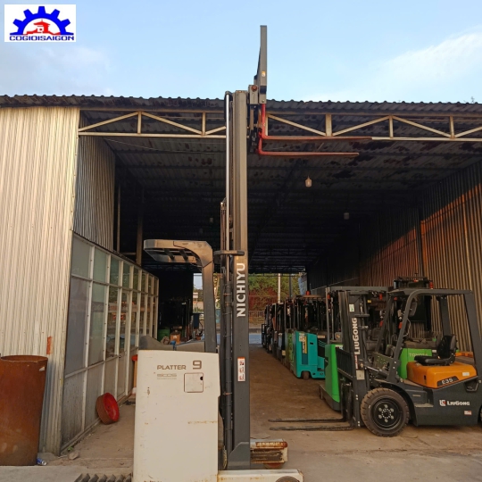 Xe nâng điện đứng lái NICHIYU ĐỜI 2019 900kg