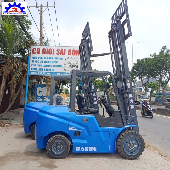Xe nâng điện 3 tấn Delifork