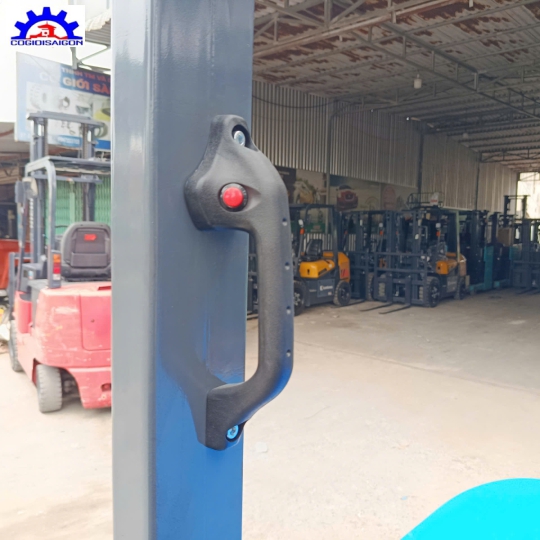 Xe nâng điện 3 tấn Delifork